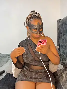 wellbuiltDiosa online show from 11.13.25