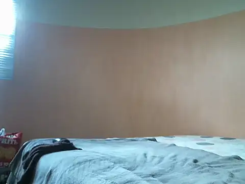 Snapshot of Pretty_miss_devilxxx35 chatting on 12.01.25 Pretty miss devilxxx35 online show from 12.01.25