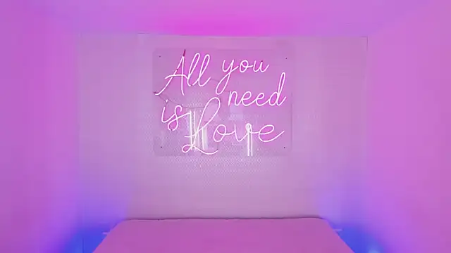 aleksandramiller  online show from 04.20.26