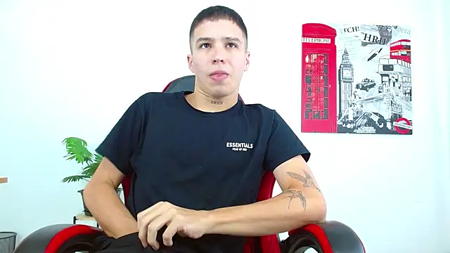 Cumandres18 online show from 10.14.25