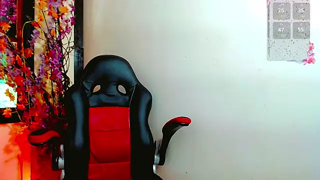 Madison Mujica online show from 09.16.25