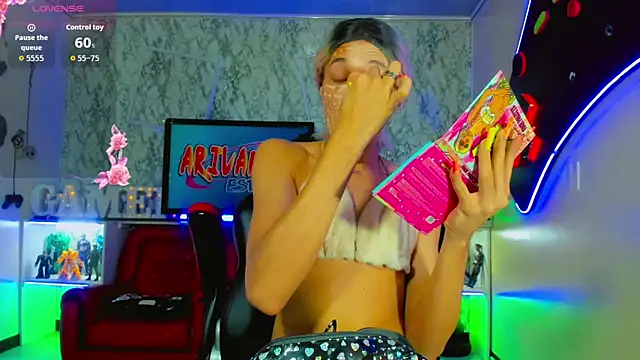 Madison Mujica online show from 10.14.25