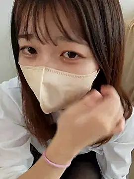 Sakura-japanese- online show from 10.05.25