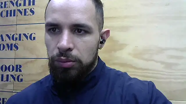 Snapshot of mason_fit chatting on 11.09.25 mason fit online show from 11.09.25