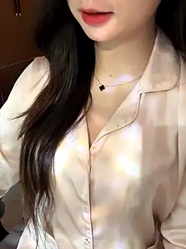 Nana kute20 online show from 11.13.25