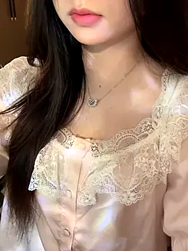 Nana kute20 online show from 11.16.25