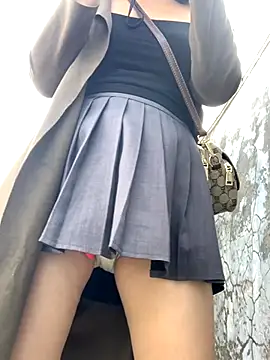 Snapshot of zhizhinaigai chatting on 11.14.25 zhizhinaigai online show from 11.14.25