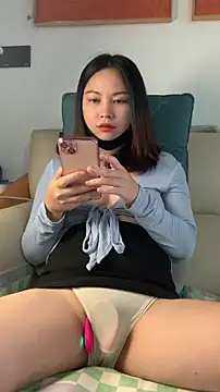 zhizhinaigai online show from 04.30.26