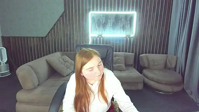 KattyRose8 online show from 10.28.25