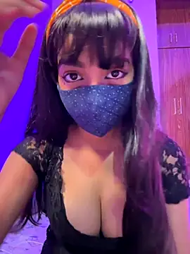 Snapshot of Neha18 chatting on 10.29.25 Neha18 online show from 10.29.25