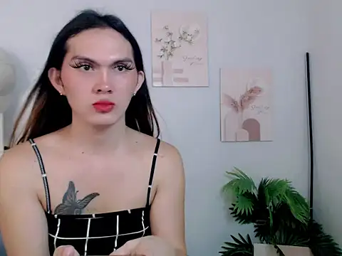 Pinkyweb 03 online show from 06.24.26