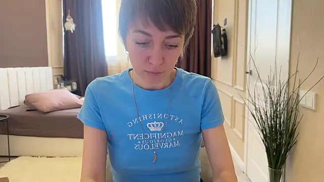 daniellia  online show from 01.18.26