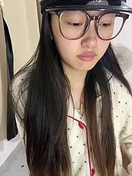 Snapshot of MengMeng0515 chatting on 06.24.26 MengMeng0515 online show from 06.24.26