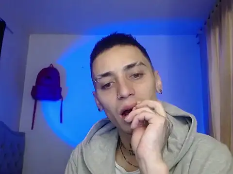 xalejo max online show from 10.11.25