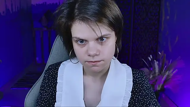 EllieMurler online show from 09.23.25