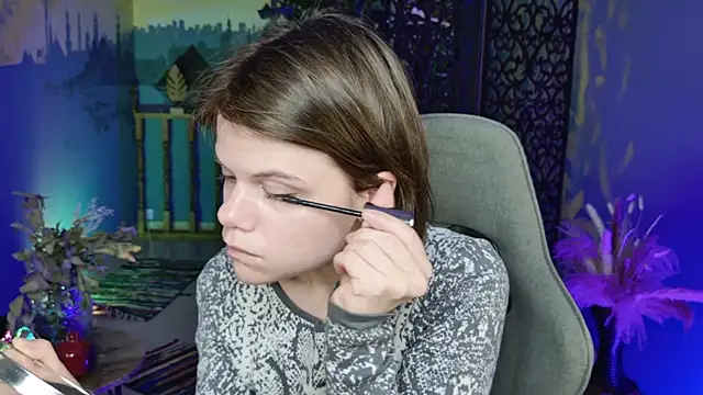 EllieMurler online show from 10.02.25