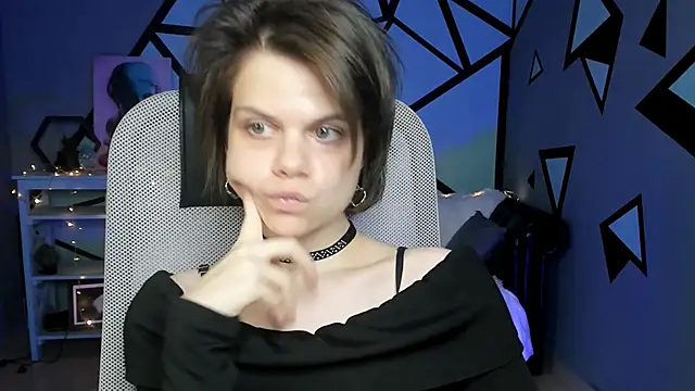 EllieMurler online show from 10.03.25