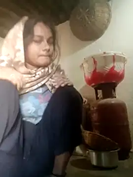 Hot siiii online show from 11.17.25