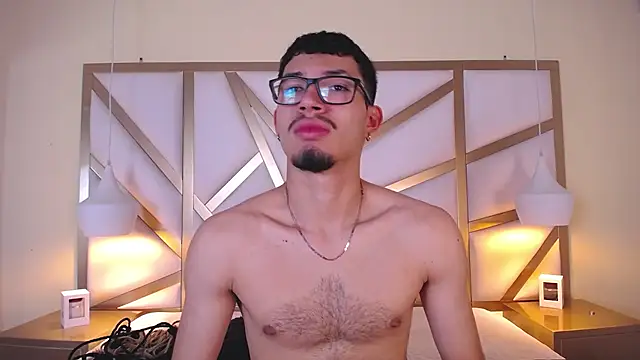 Snapshot of Jaxon_Carter chatting on 11.24.25 Jaxon Carter online show from 11.24.25