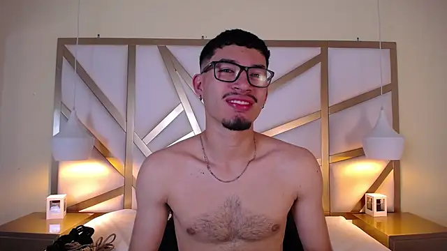 Snapshot of Jaxon_Carter chatting on 11.25.25 Jaxon Carter online show from 11.25.25