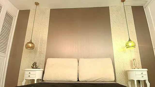 Tiifany Baker online show from 02.20.26