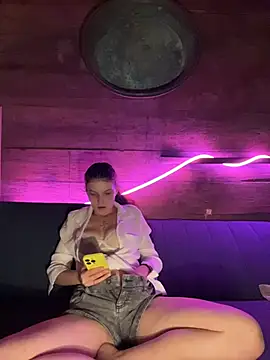 FoxStudioSex online show from 12.02.25