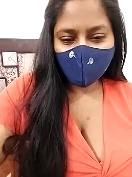Snapshot of Shy_Peehu chatting on 04.16.26 Shy Peehu online show from 04.16.26