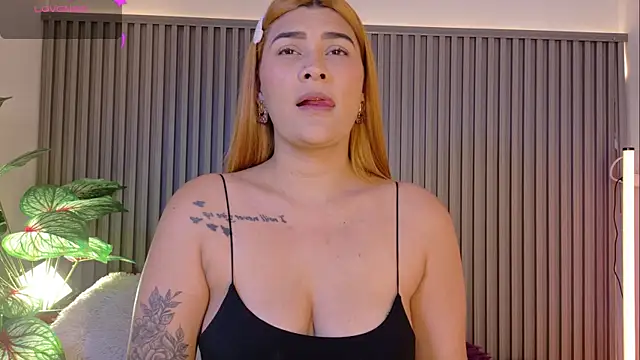 Snapshot of Celeste_Presstigge chatting on 10.28.25 Celeste Presstigge online show from 10.28.25