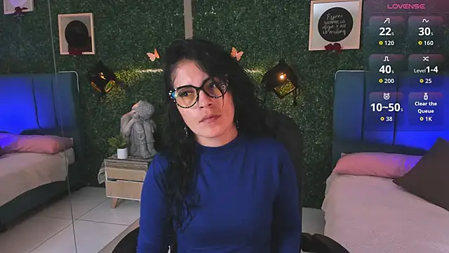 Linagh  online show from 11.06.25