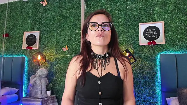 Linagh  online show from 04.06.26