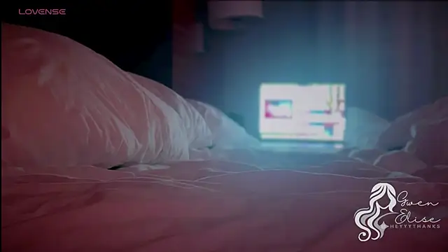 Snapshot of heyyythanks chatting on 11.06.25 heyyythanks online show from 11.06.25