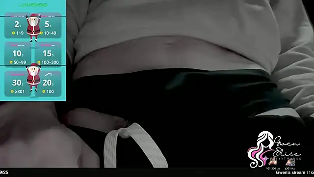 Snapshot of heyyythanks chatting on 11.30.25 heyyythanks online show from 11.30.25