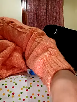 Mroma89six online show from 12.04.25