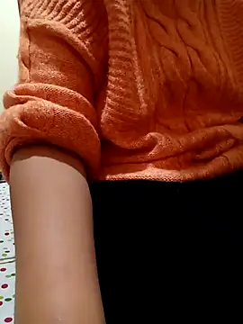 Mroma89six online show from 12.05.25