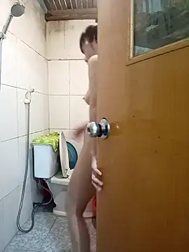 Thuylinh86 online show from 10.15.25