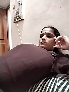 Snapshot of Sofia_kuuu chatting on 09.24.25 Sofia kuuu online show from 09.24.25