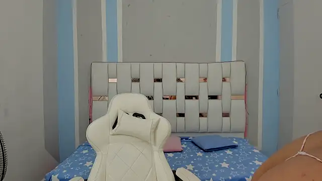 Snapshot of marsmith1 chatting on 11.04.25 marsmith1 online show from 11.04.25