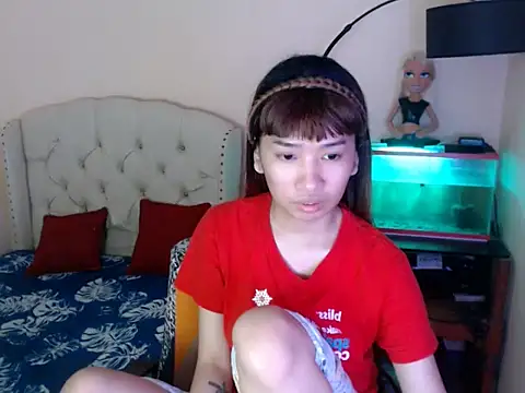 ShantalFoxxy  online show from 02.15.26