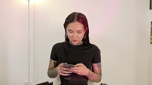 sara queen10 online show from 04.09.26