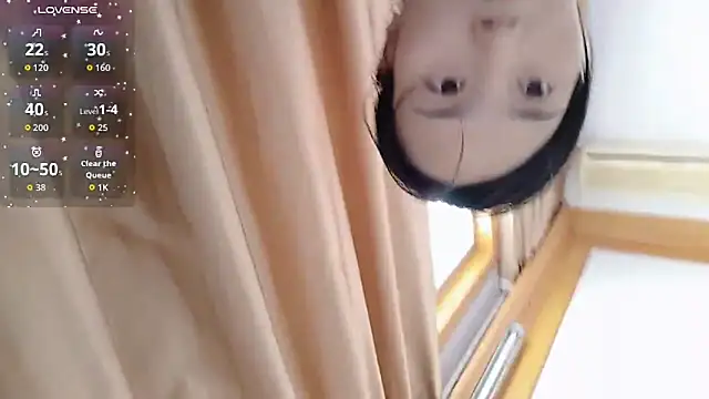 Snapshot of Haili-1 chatting on 09.14.25 Haili-1 online show from 09.14.25