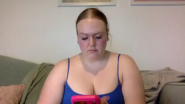 Snapshot of gracelovesxx chatting on 04.15.26 gracelovesxx online show from 04.15.26