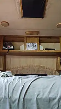 mike42088 online show from 12.04.25