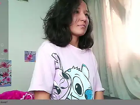 Natzu Choi online show from 04.03.26