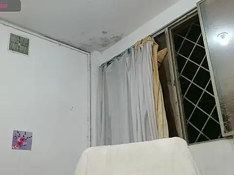 Natzu Choi online show from 04.12.26