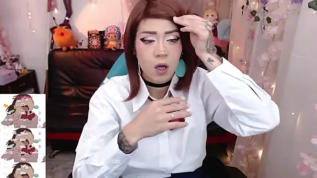 jadedelux  online show from 09.17.25