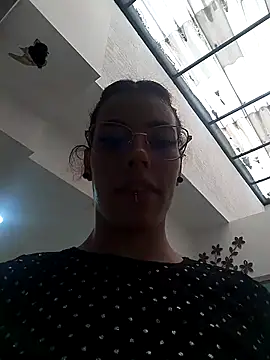 Pamelamiler   online show from 10.11.25