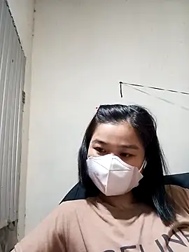 Snapshot of Daisy-lusia96 chatting on 10.23.25 Daisy-lusia96 online show from 10.23.25