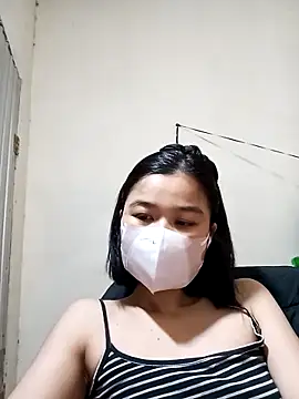 Snapshot of Daisy-lusia96 chatting on 11.14.25 Daisy-lusia96 online show from 11.14.25