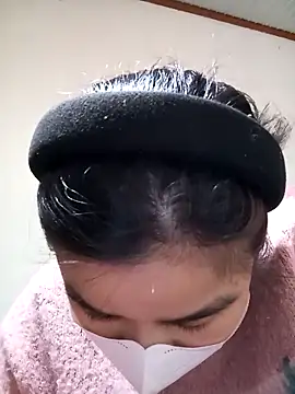 Snapshot of Daisy-lusia96 chatting on 11.16.25 Daisy-lusia96 online show from 11.16.25