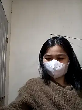 Snapshot of Daisy-lusia96 chatting on 12.04.25 Daisy-lusia96 online show from 12.04.25